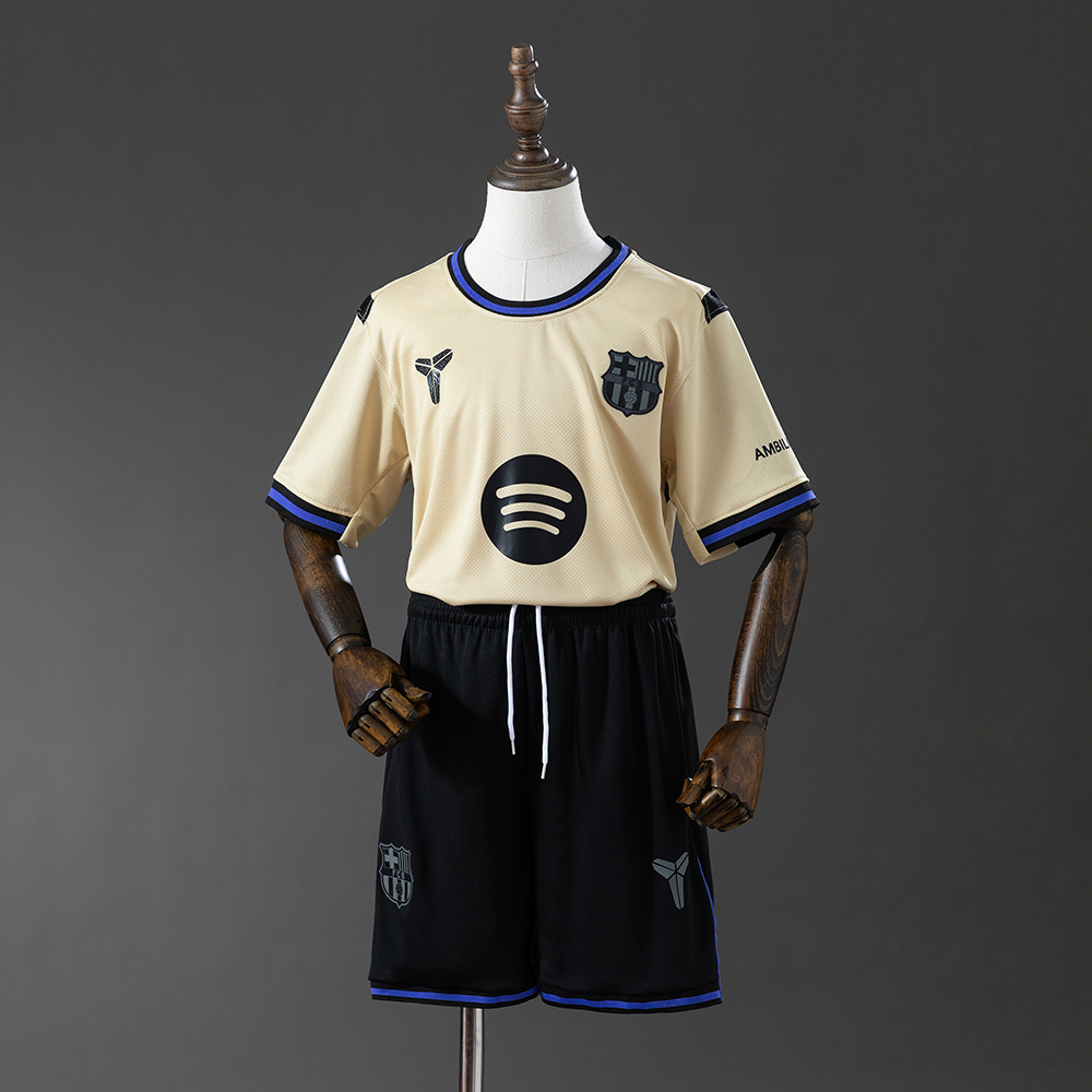 Kit Criança Alternativo Barcelona 25/26