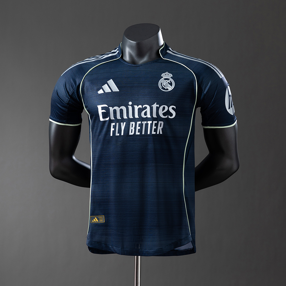 Real Madrid Alternativa 25/26 - Versão Player
