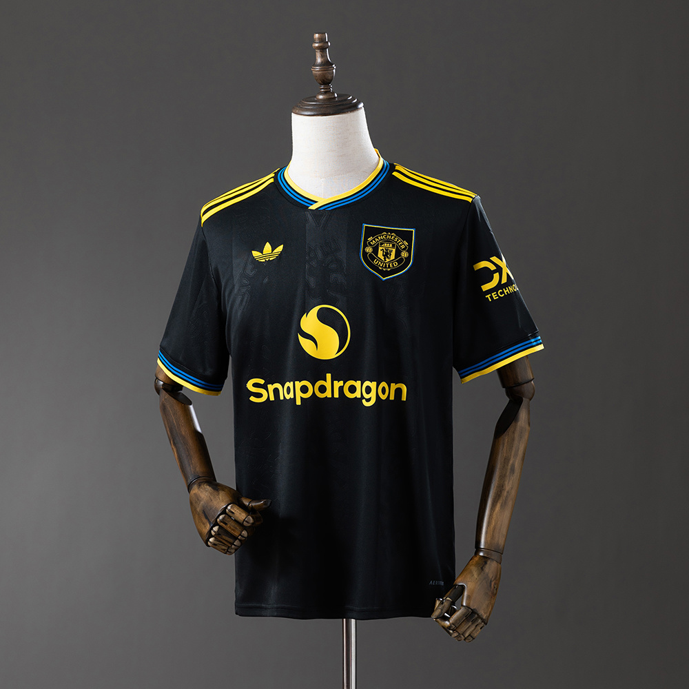 Manchester United Alternativo Third 25/26