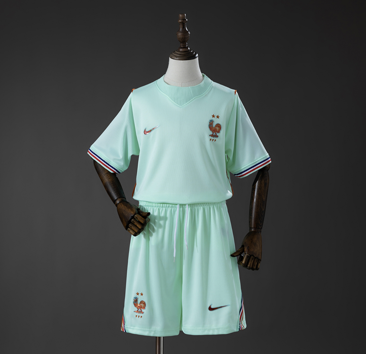 França Kit Criança Alternativo 2026