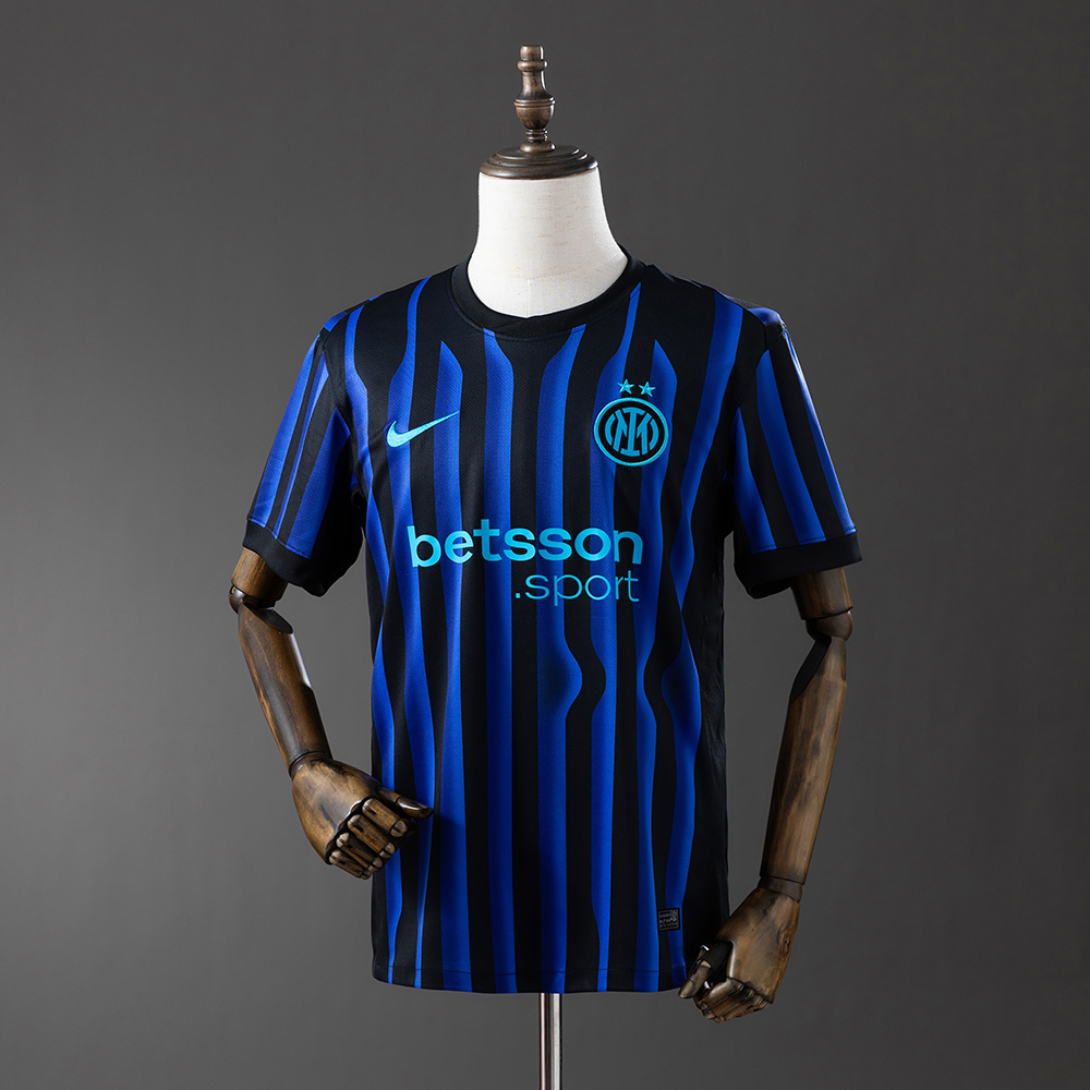 Inter de Milão Principal 25/26